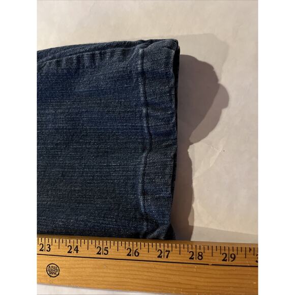 Ariya Jeans Women’s 11/12 Blue Boot Cut Denim Flap Pockets 29x27 Distressed - Picture 5 of 13